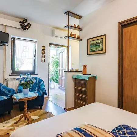Stunning In Novigrad With Wifi Apartmán *